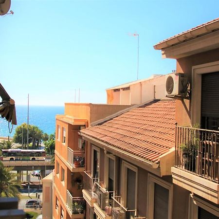 Apartamento Apartamento CasaTuris con vistas a la playa del Postiguet A103 Alicante Exterior foto