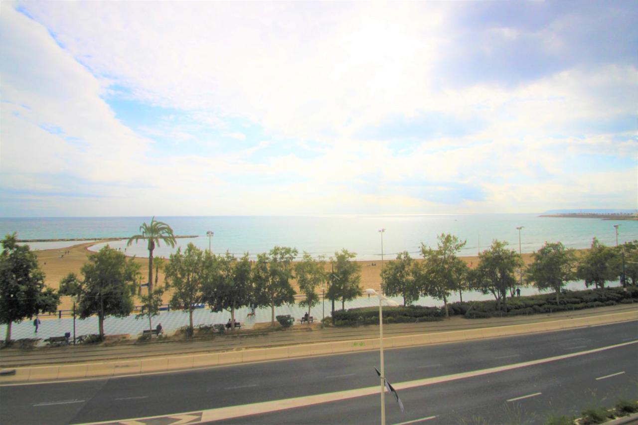 Apartamento CasaTuris con vistas a la playa del Postiguet A103 Alicante Exterior foto